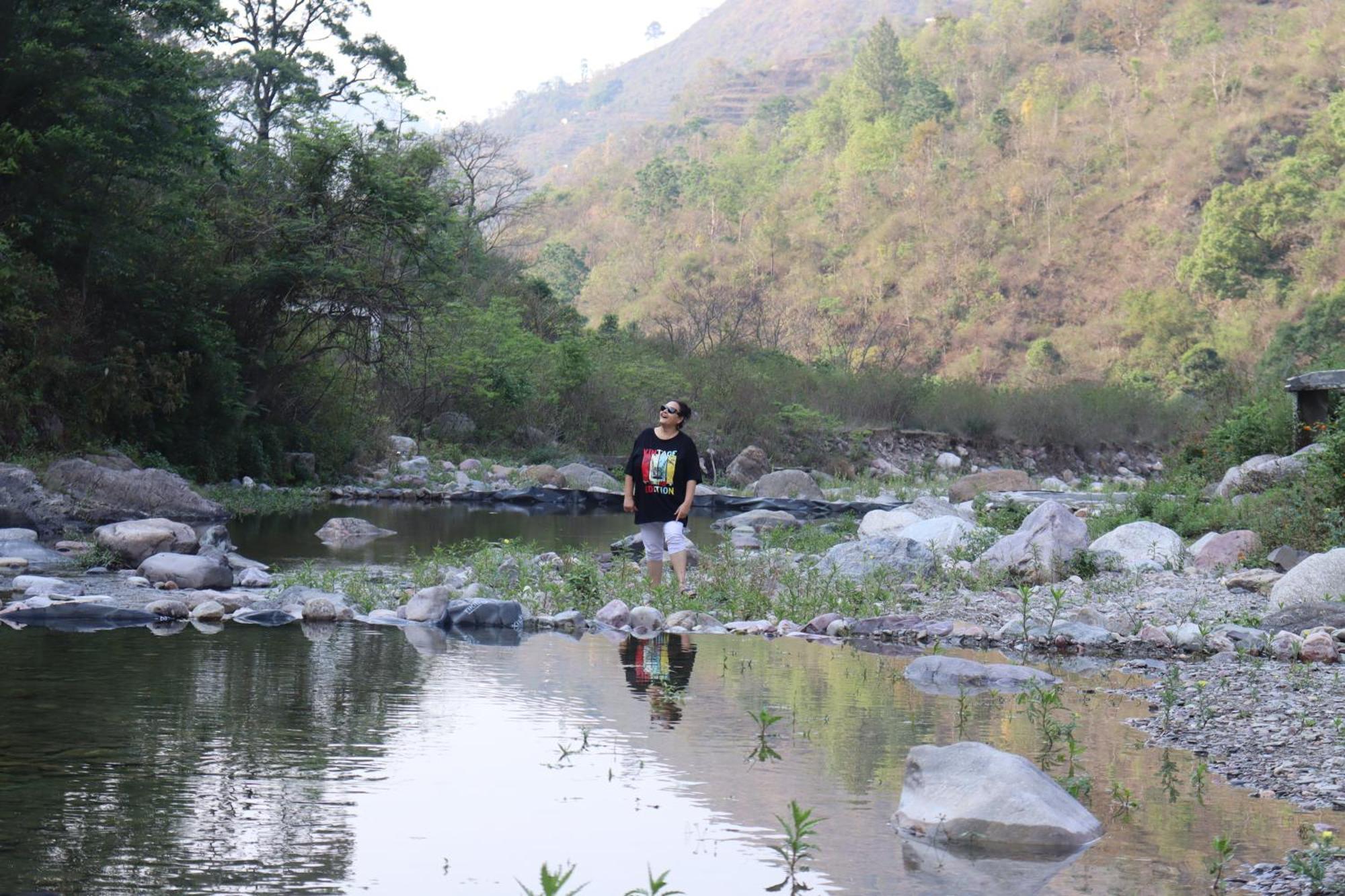 The Woods Retreat Hotel Lansdowne Ngoại thất bức ảnh